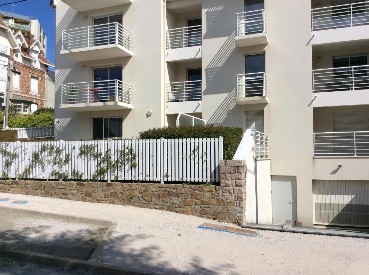 Pleneuf Val Andre Appart Standing 50 M De La Plage 2 A 4 Personnes Εξωτερικό φωτογραφία